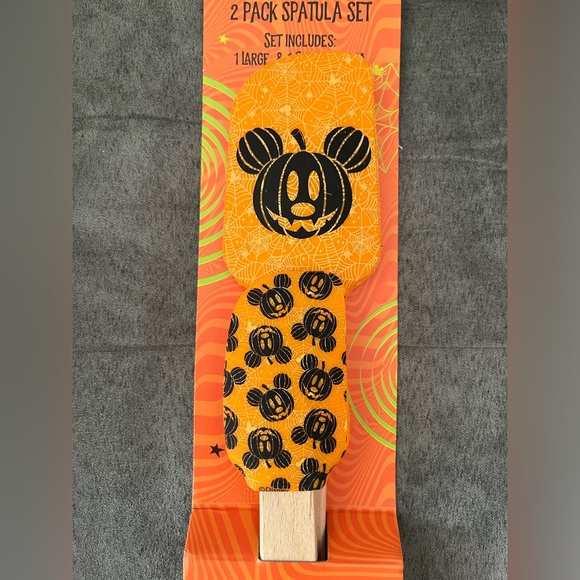 Disney Other - Disney Mickey Halloween Spatula Set, New